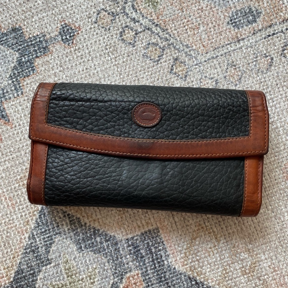 Vintage Dooney & Bourke Wallet